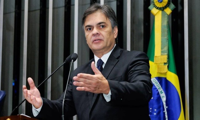 O próximo passo após a manutenção da prisão do senador Delcídio Amaral (PT-MS) pelo Senado Federal deverá ser a abertura de processo de cassação contra ele no Conselho de Ética da Casa. .