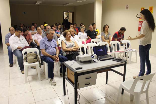 Palestra da procuradora da República Damaris Baggio teve a inteiração do público presente