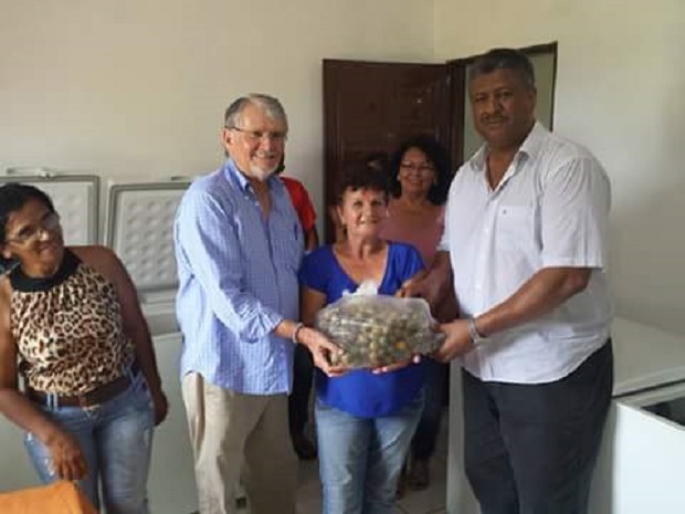 O deputado João Grandão (PT/MS) e o deputado federal Zeca do PT estiveram no município de Anastácio visitando o Grupo de Produção Sustentável.
