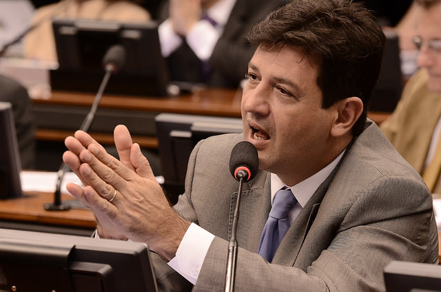 Segundo o parlamentar o aumento dos casos é gravíssimo e o governo precisa tomar uma atitude no combate e controle da doença.