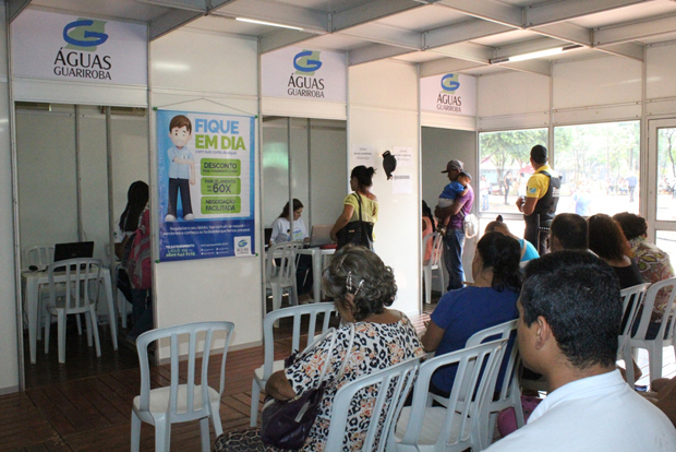 As negociações da campanha “Fique em Dia” podem ser feitas por telefone, nos números 0800 642 0115 ou 115 e nas seis lojas de atendimento ao cliente da Águas Guariroba.
