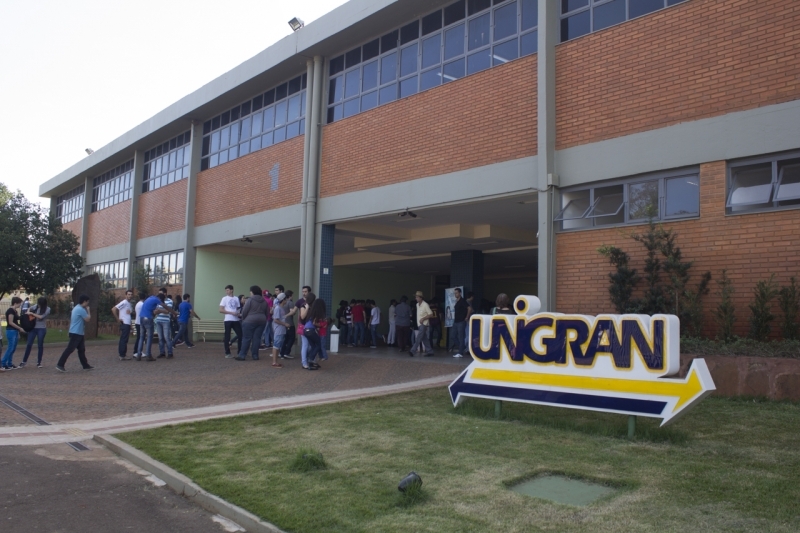 Os cursos da Unigran estão credenciados no Fies, ProUni e Vale Universidade. A Instituição ainda oferece Bolsa Estudante Indígena e a Bolsa Estágio Interno.