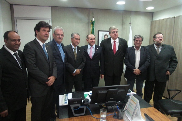 Aproveitando a ocasião do encontro, Mandetta apresentou ao ministro Marcelo Castro o projeto Hospital-SPA do Pantanal a ser implantado no município de Guia Lopes da Laguna, no Mato Grosso do Sul.