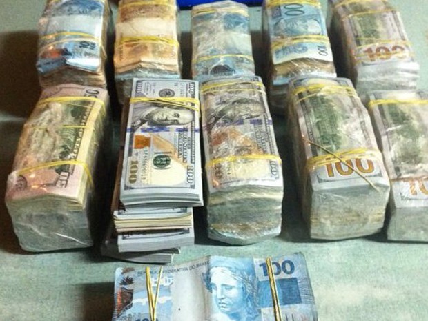 Foram mais de 2 milhões de dólares apreendidos