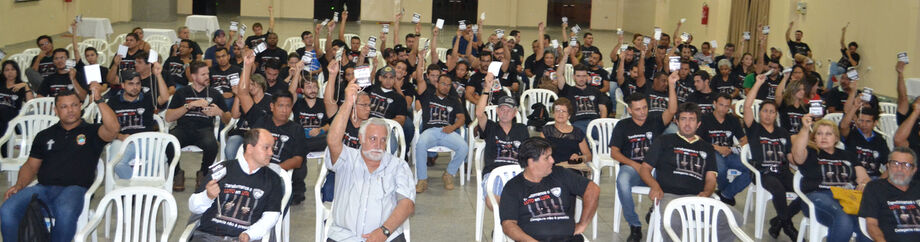 A portaria determina que os presos do regime semiaberto devam comparecer diariamente entre as 17h e 18h no foro da Comarca de Sonora para assinar a ficha de presença.