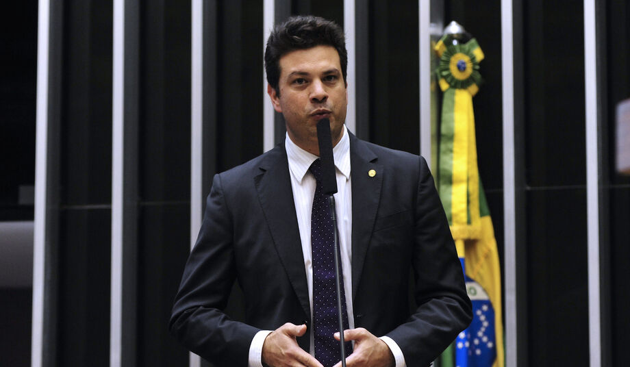 'Carta esclarece que Temer não queria o fortalecimento da bancada', diz Leonardo PiccianI