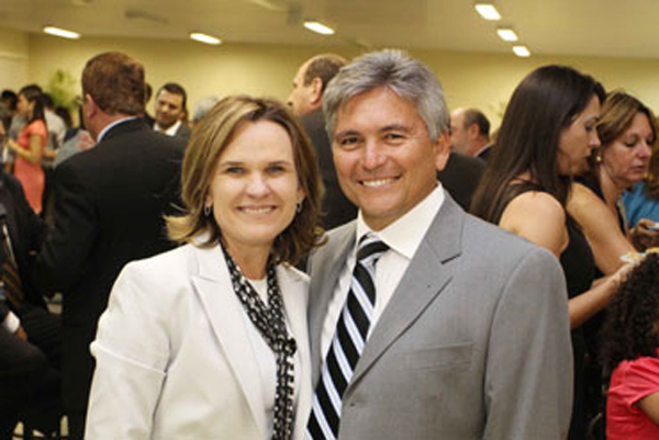 Jane Resina e o marido Paulo César.