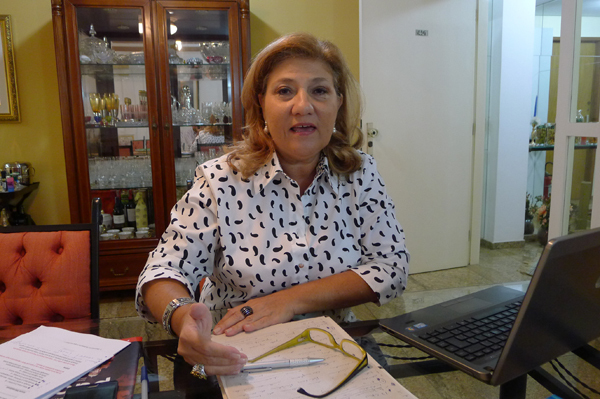 Vera Lúcia Kodjaoglanian, coordenadora do Congresso.