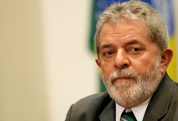 Não confirmado oficialmente, já que assessores de Lula afirmaram ao G1 sob a condição de anonimato, haverá ainda um encontro entre o petista e o presidente do Senado, Renan Calheiros