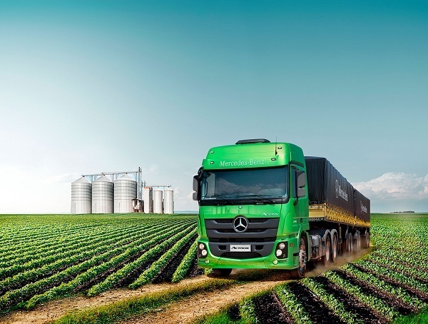 Extrapesado Actros oferece itens exclusivos que asseguram mais produtividade, segurança e conforto no transporte