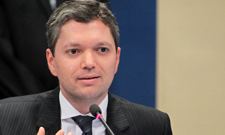 O substituto de Silveira ainda não foi divulgado