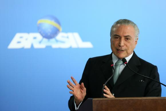 “Apesar do preceito da separação entre os Poderes, o Executivo e o Legislativo devem trabalhar em harmonia”, disse Temer