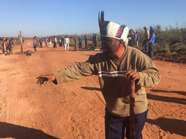 Os indígenas estão na fazenda desde a última segunda-feira (13)