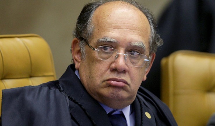 Quem estiver fazendo isto [vazamento] está cometendo crime, disse o ministro