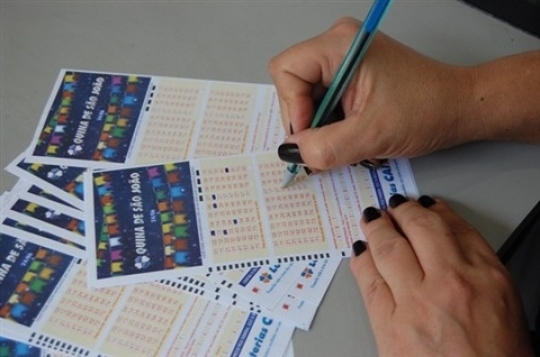 Oito apostas levam bolada da Quina de São João