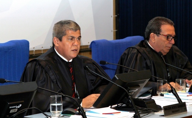 Sessão do Tribunal de Contas de MS