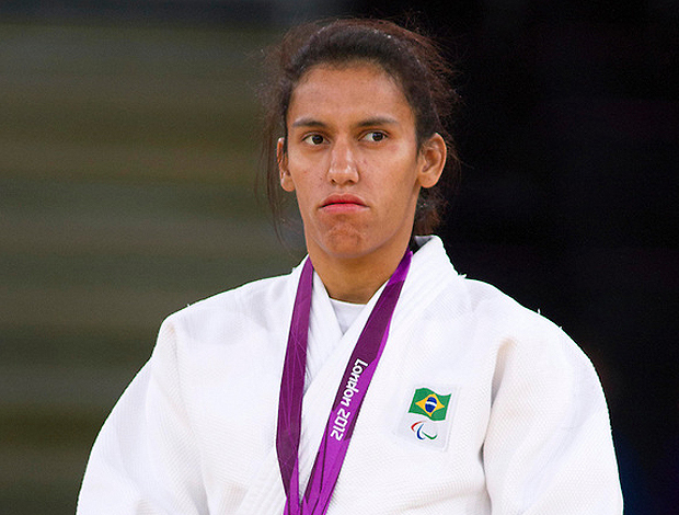 Judoca Michele Aparecida Ferreira vai representar o Brasil