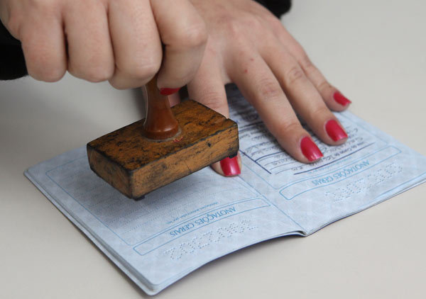 No mês passado, a geração de postos de trabalho foi de 0,21% em comparação a julho. Foram 19.623 trabalhadores admitidos contra 18.546 desligados no mesmo período, resultando um saldo positivo de 1.077 vagas de trabalho
