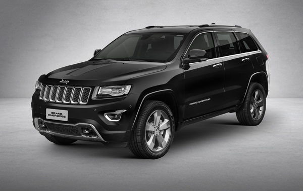 Jeep Grand Cherokee SRT Versão esportiva do modelo de topo da linha Jeep, é equipada com o motor HEMI® V8 de 6,4 litros com 481 cv e 65 kgfm
