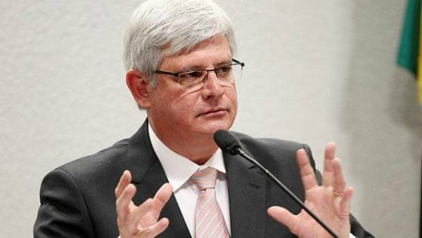 Para Janot, além de usurpar competência legislativa privativa da União, a norma causa “prejuízo aos cidadãos, que estarão sujeitos a prestar informações às quais não estão obrigados, pela legislação federal”