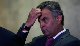 Brasília - Senador Aécio Neves fala à imprensa, no Palácio do Planalto, após encontro com o presidente Michel Temer (Valter Caampanato/Agência Brasil)