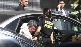 Brasília - Após ser preso na Operação Panatenaico, ex-vice-governador do DF Tadeu Filippelli chega à superintendência da Polícia Federal (José Cruz/Agência Brasil)