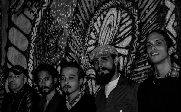 O álbum homônimo, por exemplo, foi lançado em 2016. As sete faixas do material contam - em ordem cronológica - trechos desta história