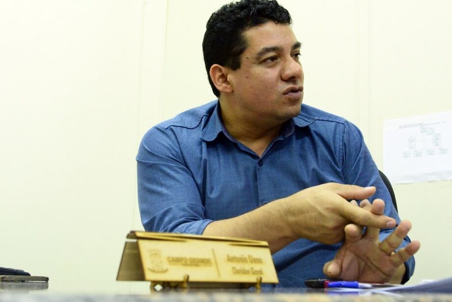 A equipe da Ouvidoria está atenta aos horários pré-determinados pela chefia das Unidades de Saúde, quanto a entrada e saída dos funcionários