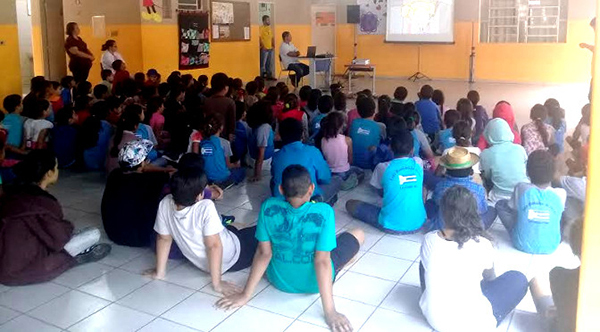 A palestra foi ministrada pelo gestor de Educação de Trânsito, do Departamento Estadual de Trânsito (Detran-MS), Ruberval Cunha