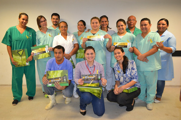 Os profissionais do Pronto Socorro, recepção, SAC, faturamento, PABX e SAME (Serviço de Arquivo Médico e Estatística) receberam o kit
