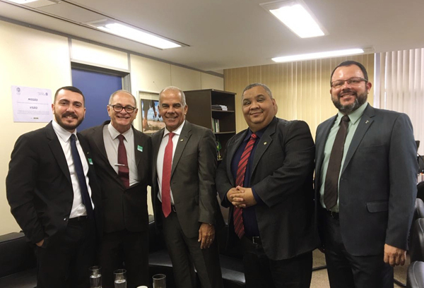 De acordo com informações do Observatório Brasileiro de Pesquisa Anti-Drogas, do Governo Federal, cerca de 29 milhões de brasileiros são usuários de drogas