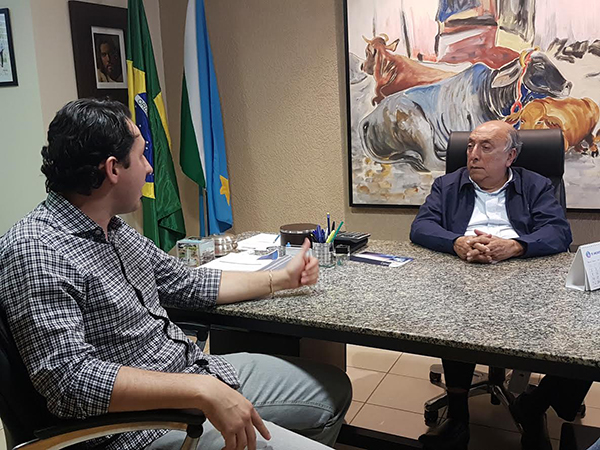 Junior Longo explicou ainda que a colocação da placa vermelha será obrigatória, caso  o Senado vote a favor da mesma