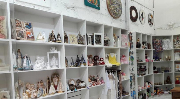 Feiras de artesanato e de produtos orgânicos é uma das ações desse movimento