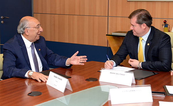 Senador Pedro Chaves com o ministro Marx Beltrão