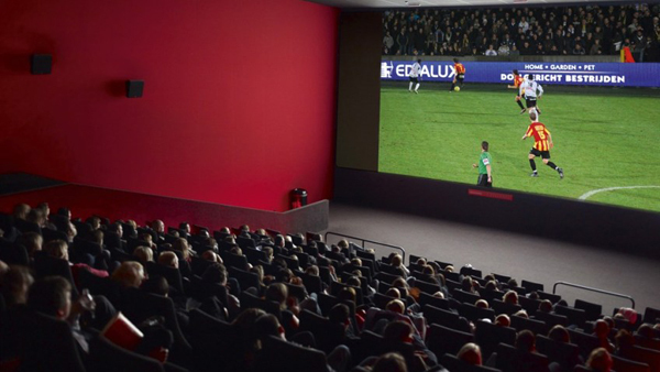 Os ingressos podem ser adquiridos no site da Rede www.cinemark.com.br, ou nas bilheterias dos cinemas participantes