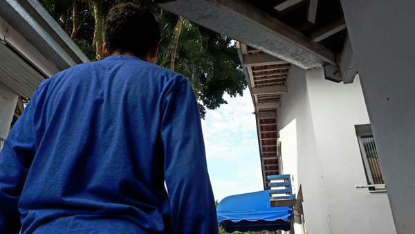 O acompanhamento é feito duas vezes por semana (terça e quinta-feira) por uma equipe multidisciplinar, composta por médicos e psicólogos