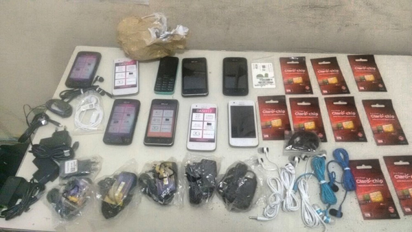 Celulares apreendidos na PED, em Dourados