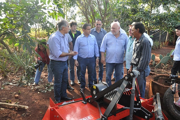 Na oportunidade, o governador agradeceu o apoio do deputado João Grandão em prol da Agricultura Familiar e destacou a importância do parlamentar para que emendas parlamentares sejam destinadas a este fim