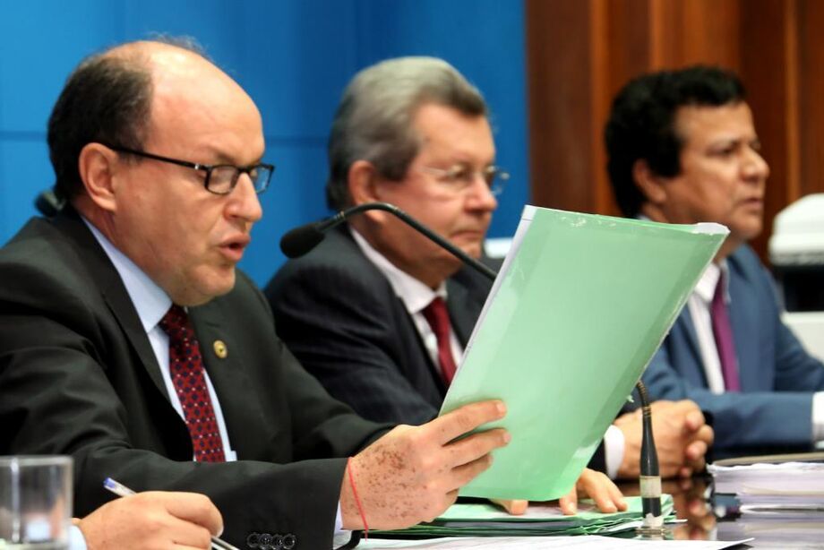 Agora o PL segue para análise da CCJR, da Casa de Leis
