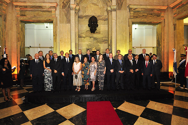 Abertura do evento com todos os representantes de Tribunais de Justiça