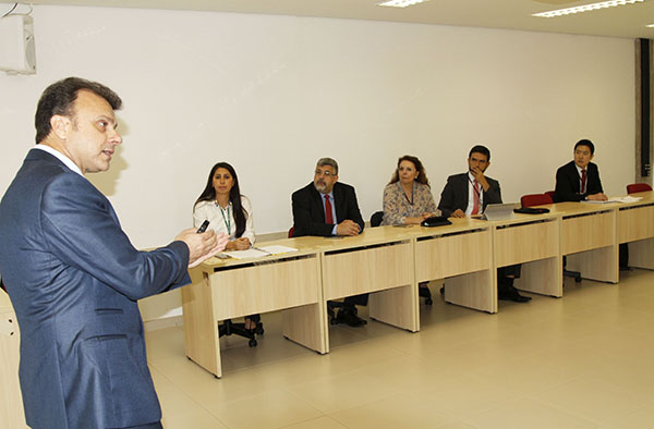 Os técnicos vieram conhecer o e-CJUR