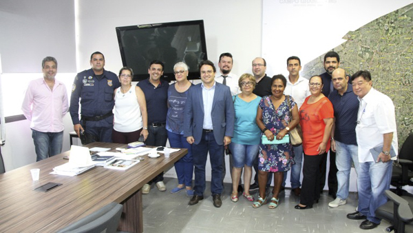Além dos sindicatos, a Prefeitura também está conversando com a Câmara de Vereadores sobre a necessidade da reforma.