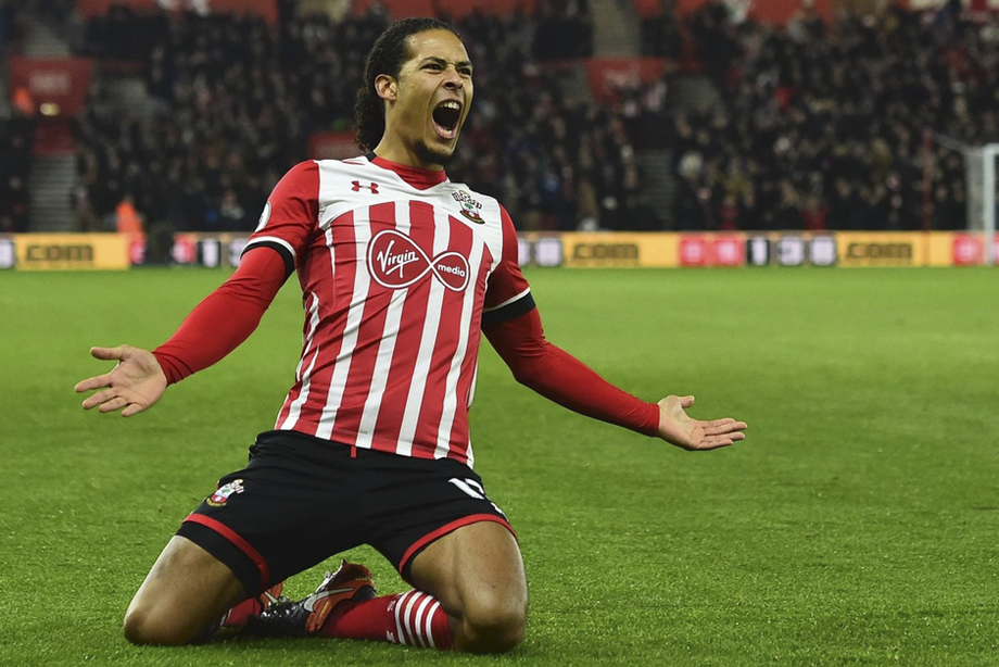 Jogador da seleção holandesa, assim, Virgil van Dijk se tornou o zagueiro mais caro da história do futebol