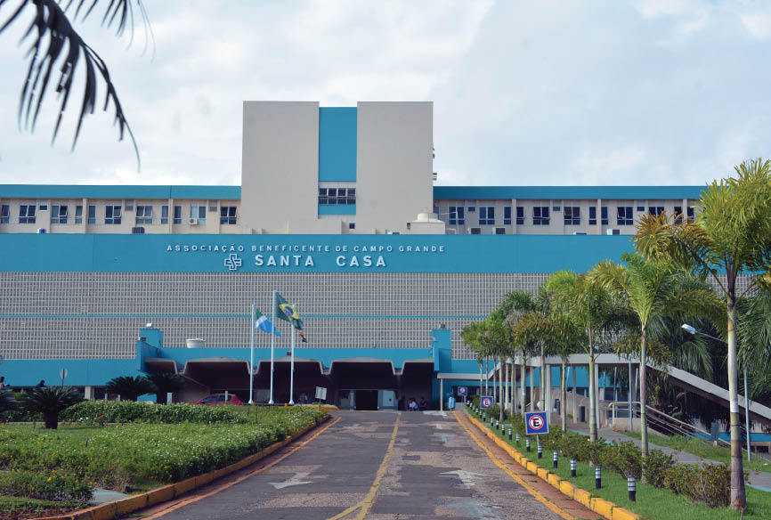 “Day Clinic” é a terminologia usada para denominar centros cirúrgicos de hospitais e clínicas cujos procedimentos médicos são classificados como de pequeno porte e que não necessitam de internação do paciente
