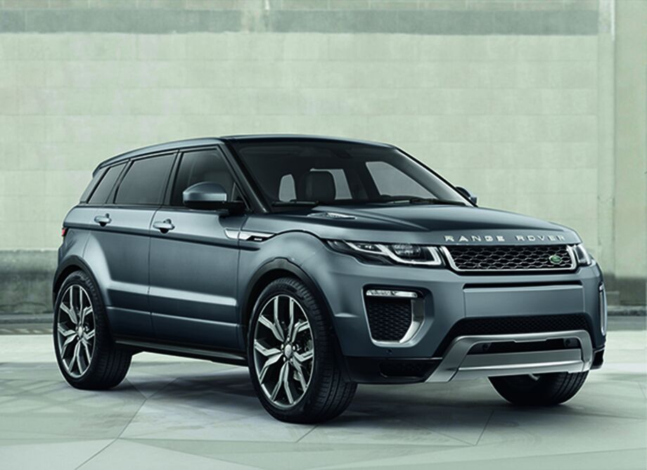 Além do luxo, a tecnologia está fortemente presente no Range Rover Evoque Autobiography, que conta com 5 câmeras posicionadas na parte traseira, dianteira e nas laterais do modelo