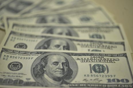 Dólar fechou a quarta-feira vendido a R$ 3,8811