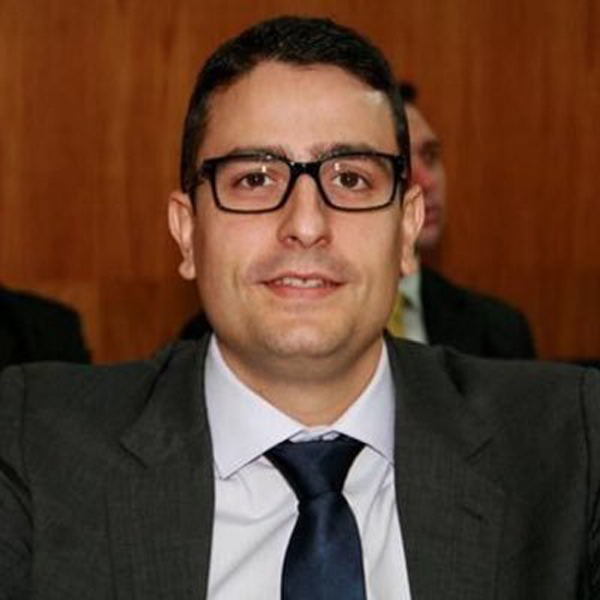 José Belga Assis Trad é advogado
