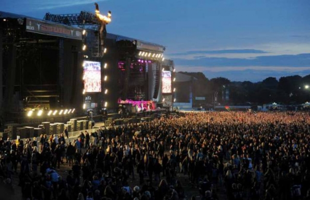 Com um público estimado em cerca de 75 mil pessoas, o Wacken Open Air acontece anualmente na cidade de Wacken, no norte da Alemanha, desde 1990 e dura quatro dias