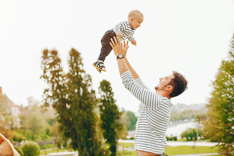 No caso do homem, se deve fazer inicialmente o exame físico dos órgãos reprodutivos e o espermograma, para que sua capacidade reprodutiva possa ser corretamente avaliada pelo médico