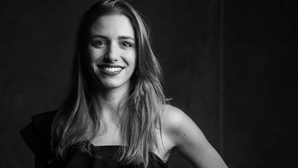 A atriz brasileira, Clara Verdier